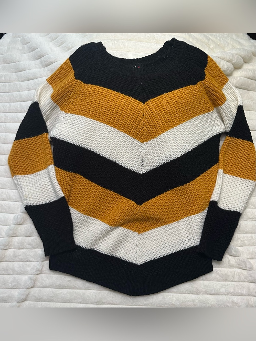 Love Chevron Stripe Crewneck Sweater in Black, Mustard & White